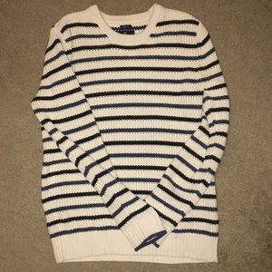 Preppy American eagle striped sweater